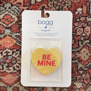 Valentine's day BOGG BAG BITS BOGG BIT "BE MINE" yellow heart